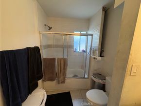 1610 N Fries Avenue, Wilmington CA 90744