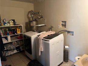 1610 N Fries Avenue, Wilmington CA 90744