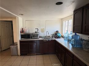 1610 N Fries Avenue, Wilmington CA 90744