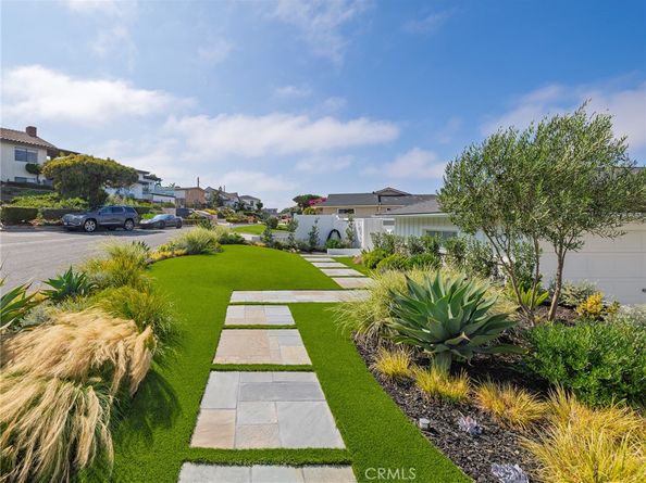 237 Via Los Miradores, Redondo Beach CA 90277