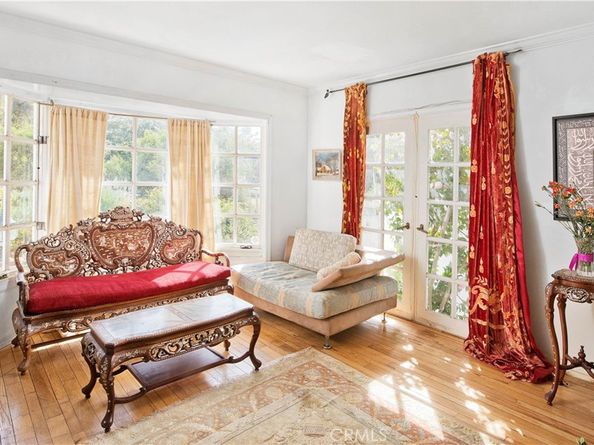 507 W Rustic Rd., Santa Monica CA 90402
