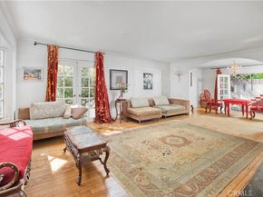507 W Rustic Rd., Santa Monica CA 90402