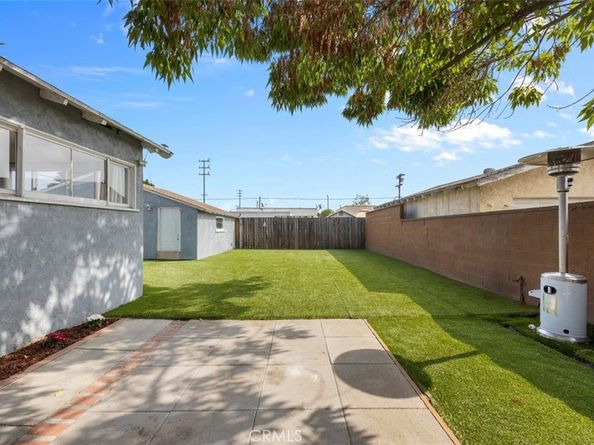 1566 N Neptune, Wilmington CA 90744