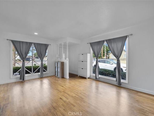 1566 N Neptune, Wilmington CA 90744