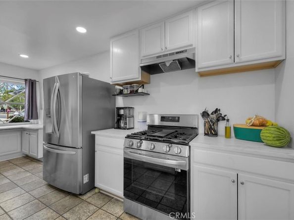 1566 N Neptune, Wilmington CA 90744