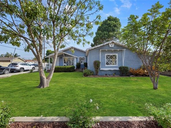 1566 N Neptune, Wilmington CA 90744