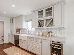 2106 Nelson Avenue A, Redondo Beach CA 90278
