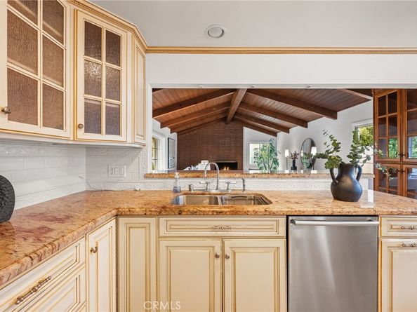 3569 Kelton Avenue, Los Angeles CA 90034