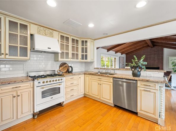 3569 Kelton Avenue, Los Angeles CA 90034