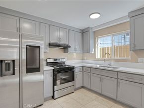 1045 E 20th Street, Los Angeles CA 90011