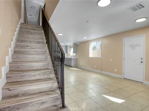 1045 E 20th Street, Los Angeles CA 90011