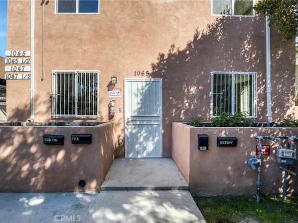 1045 E 20th Street, Los Angeles CA 90011