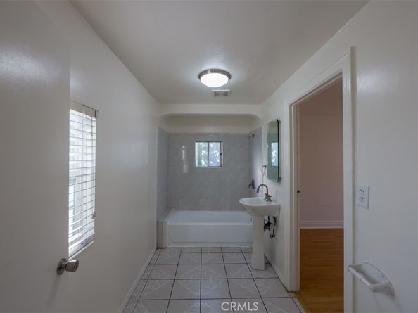 3316 112th W, Inglewood CA 90304