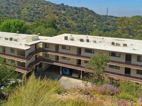 1935 Alpha Road 321, Glendale CA 91208