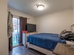 22113 Cantlay Street, Canoga Park CA 91303