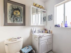 22113 Cantlay Street, Canoga Park CA 91303