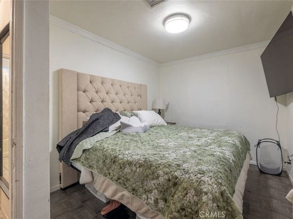 22113 Cantlay Street, Canoga Park CA 91303