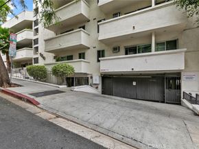 960 Larrabee Street 120, West Hollywood CA 90069