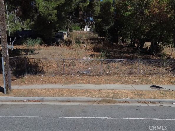 9430 9430 Haskell, North Hills CA 91343