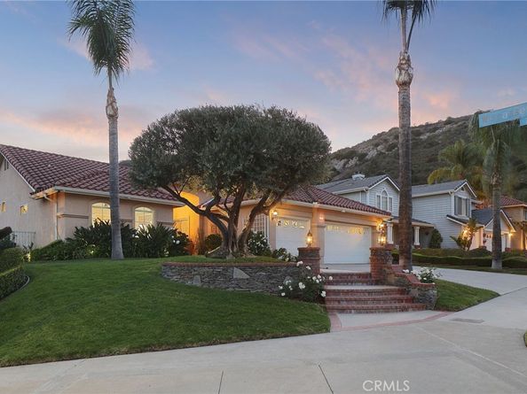 24632 Stagg Street, West Hills CA 91304