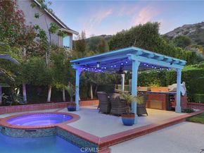 24632 Stagg Street, West Hills CA 91304