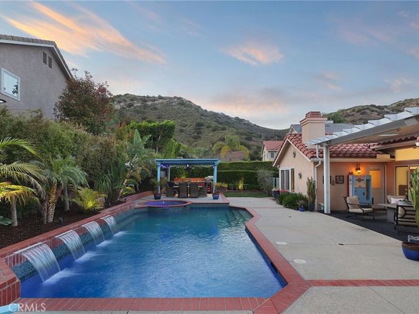 24632 Stagg Street, West Hills CA 91304