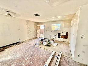 15021 15023 Sylvan, Van Nuys CA 91411