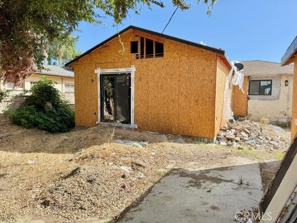 15021 15023 Sylvan, Van Nuys CA 91411
