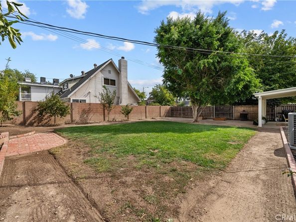 9830 Oakdale Ave, Chatsworth CA 91311