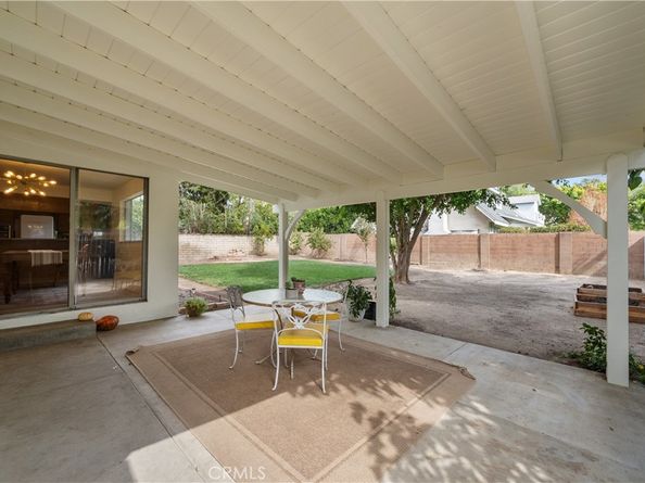 9830 Oakdale Ave, Chatsworth CA 91311