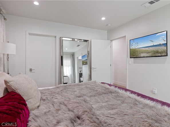 14940 Hartland, Van Nuys CA 91405