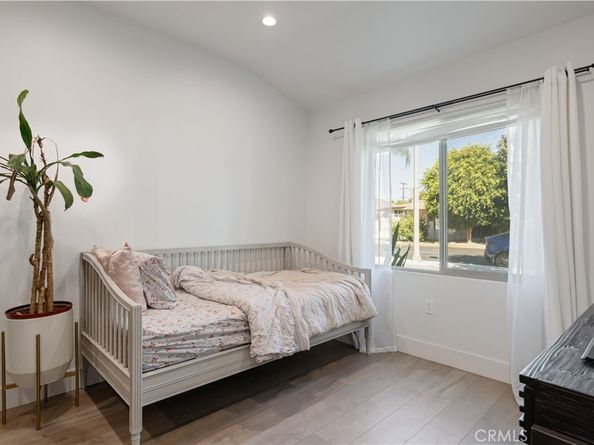 14940 Hartland, Van Nuys CA 91405