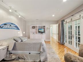 11129 White Oak, Granada Hills CA 91344