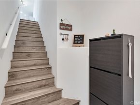 922 S Country Glen Way, Anaheim Hills CA 92808