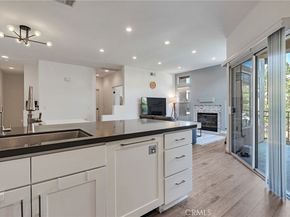 922 S Country Glen Way, Anaheim Hills CA 92808