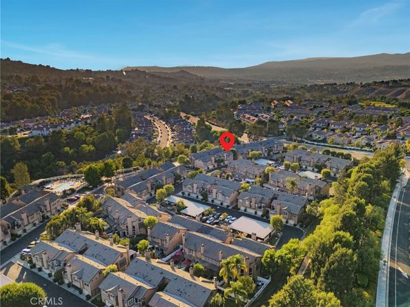 922 S Country Glen Way, Anaheim Hills CA 92808