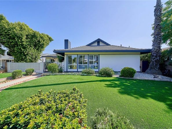 9604 Swinton, North Hills CA 91343