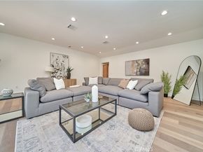 9604 Swinton, North Hills CA 91343