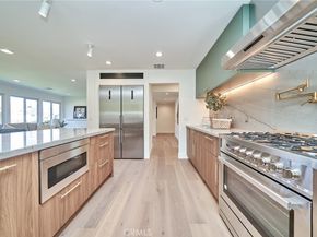 9604 Swinton, North Hills CA 91343
