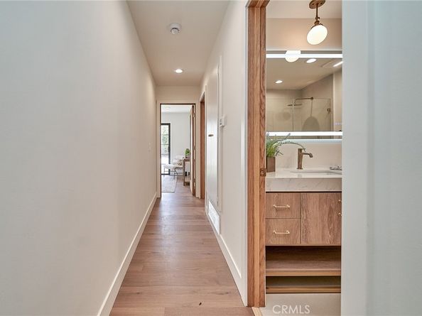 9604 Swinton, North Hills CA 91343