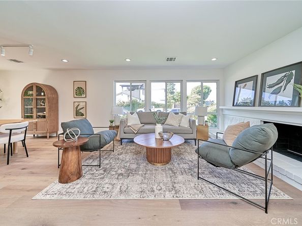 9604 Swinton, North Hills CA 91343