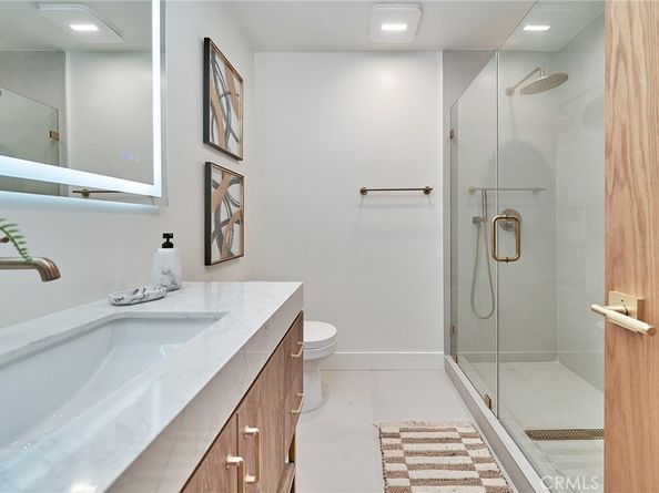 9604 Swinton, North Hills CA 91343