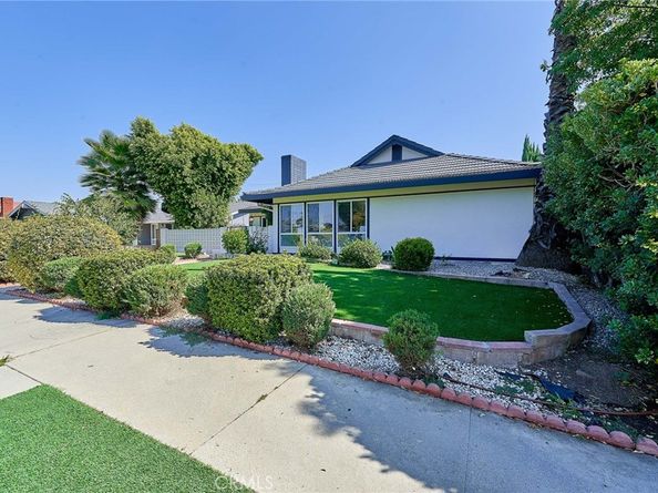 9604 Swinton, North Hills CA 91343