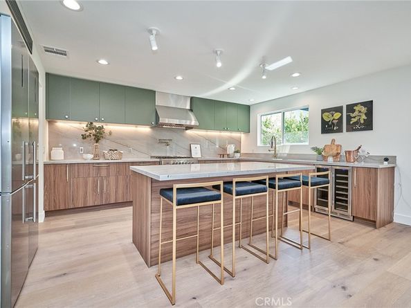 9604 Swinton, North Hills CA 91343