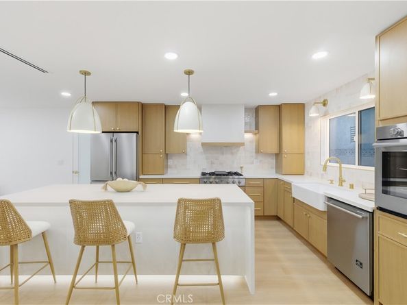 17813 Lemarsh street, Northridge CA 91325