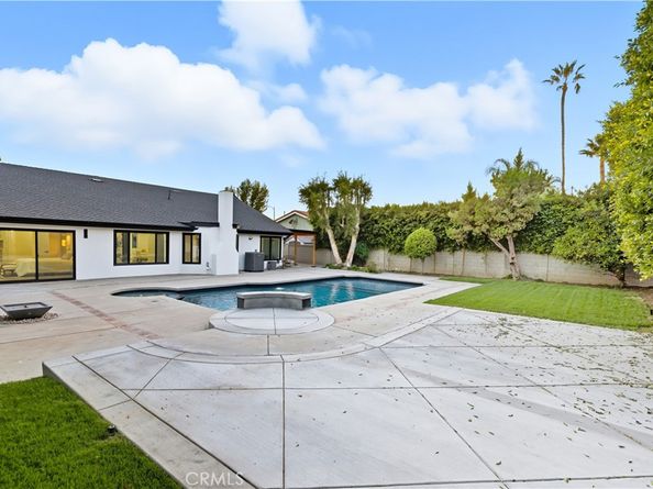17813 Lemarsh street, Northridge CA 91325