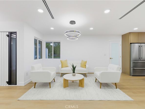 17813 Lemarsh street, Northridge CA 91325