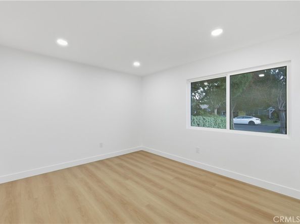 17813 Lemarsh street, Northridge CA 91325