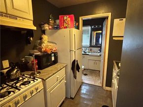 723 E 6th Street E, Long Beach CA 90802