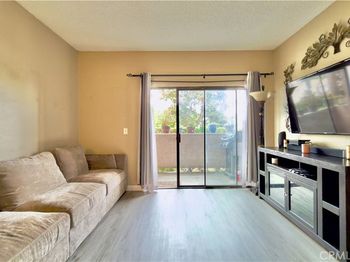 10943 Laurel Canyon A6